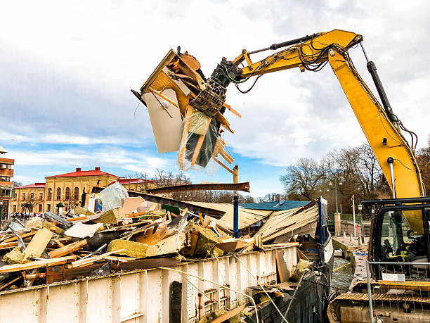 Best Affordable Junk Removal Services  in Lowell, OR